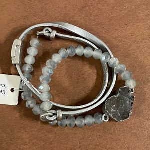 Saachi triple wrap leather bracelet with grey druzy stone- silver tones NWT